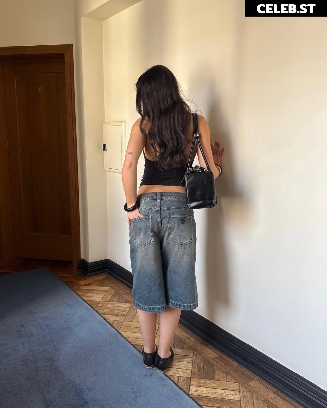 Inas Elashiry / inaselashiry Image 10660467