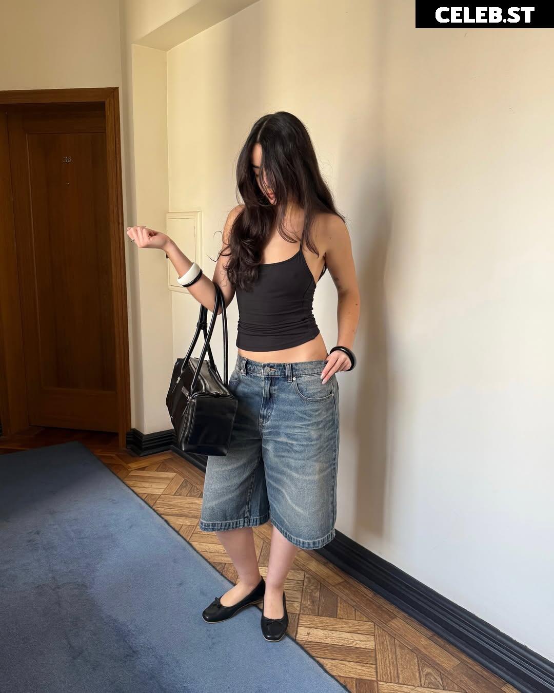 Inas Elashiry / inaselashiry Image 10660469