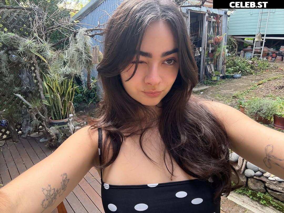 Inas Elashiry / inaselashiry Image 10660458