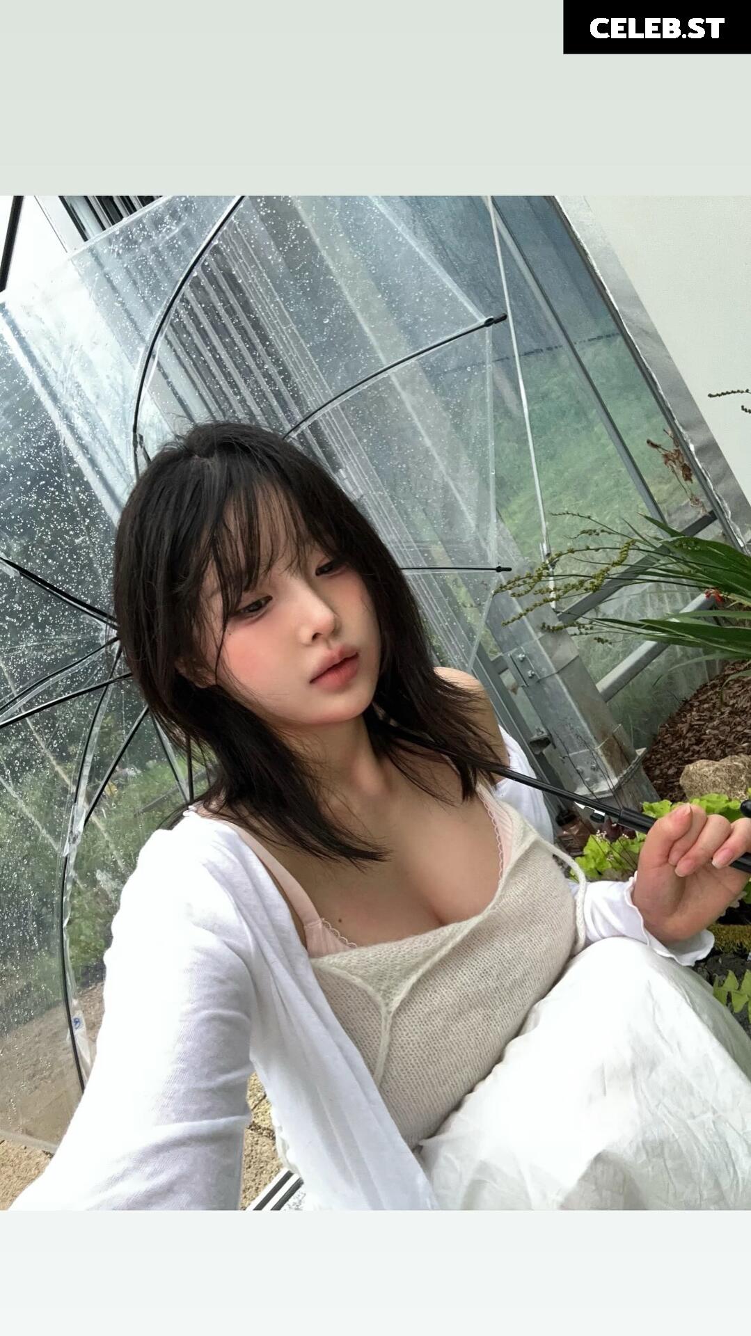 xouuuus / YUYU 유유 Image 10660760