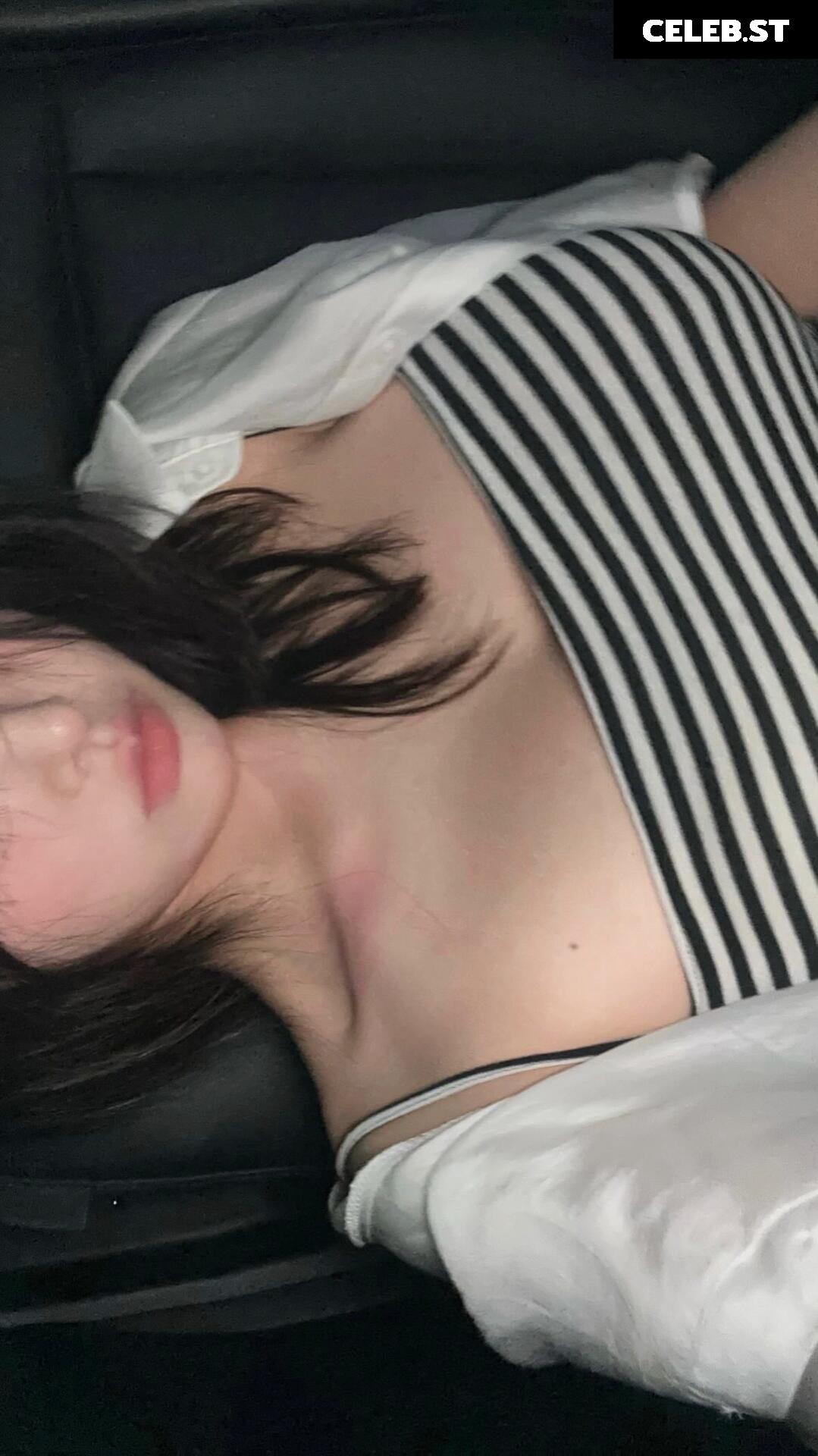 xouuuus / YUYU 유유 Image 10660775