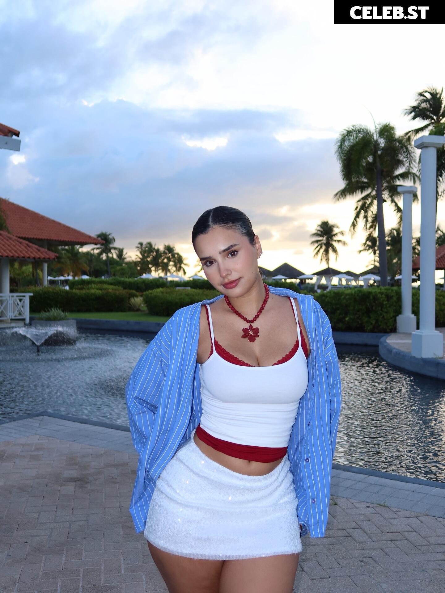 Andrea Chapa / agchapa_ / andreagchapa Image 10660158