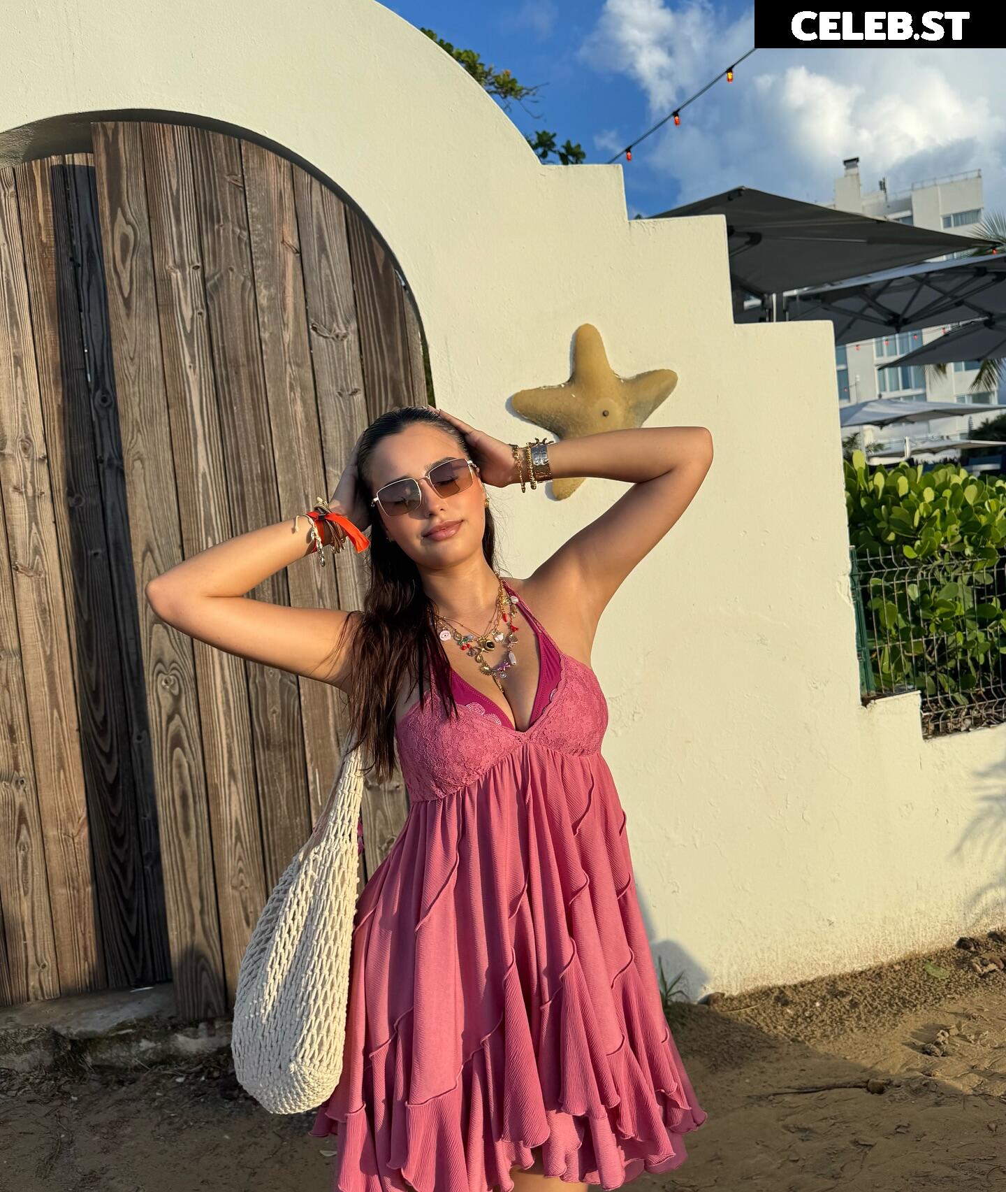 Andrea Chapa / agchapa_ / andreagchapa Image 10660146