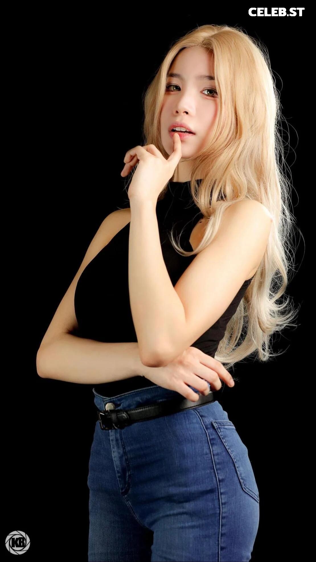 Lolaaasaur / animewifey_ / animewifey__ Image 10663781