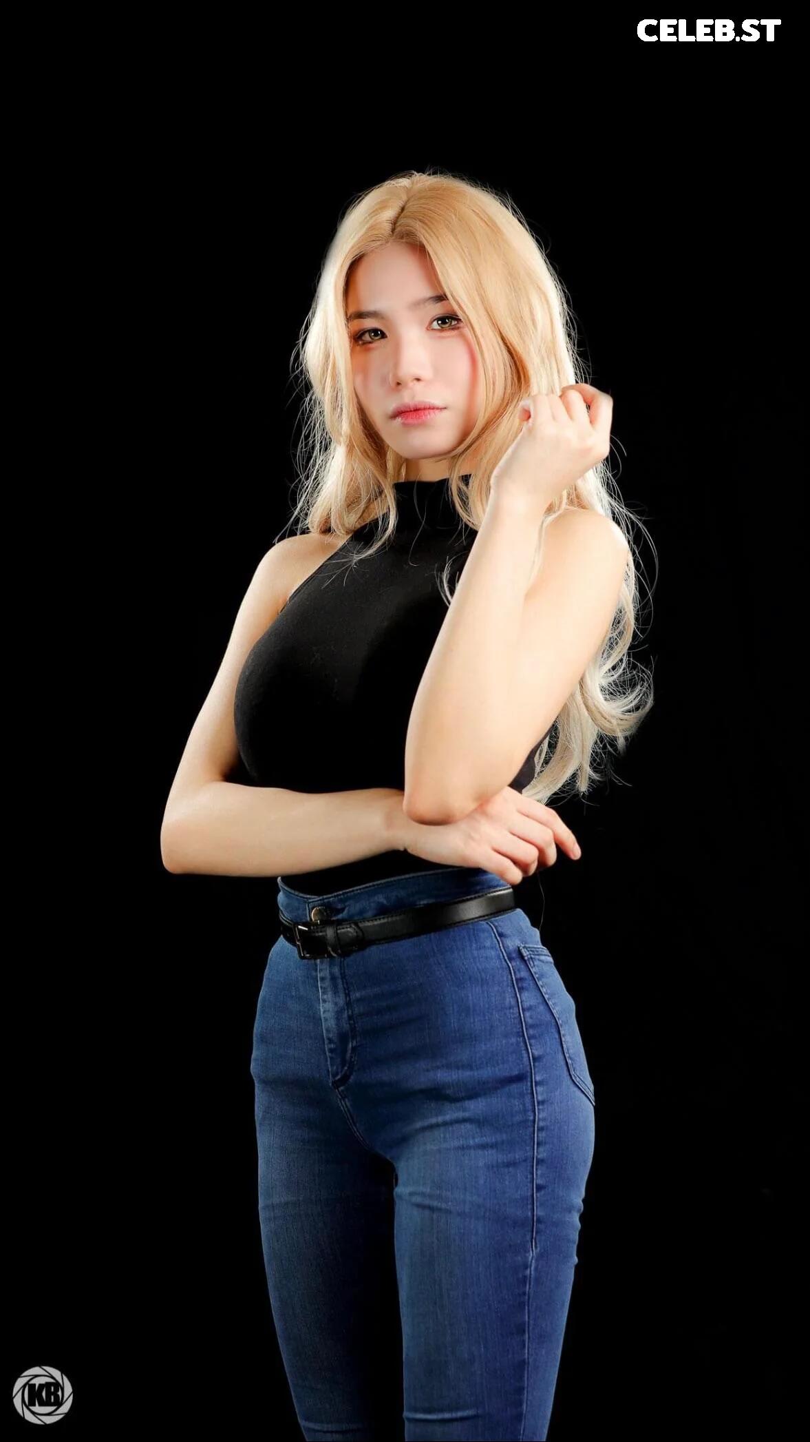 Lolaaasaur / animewifey_ / animewifey__ Image 10663778