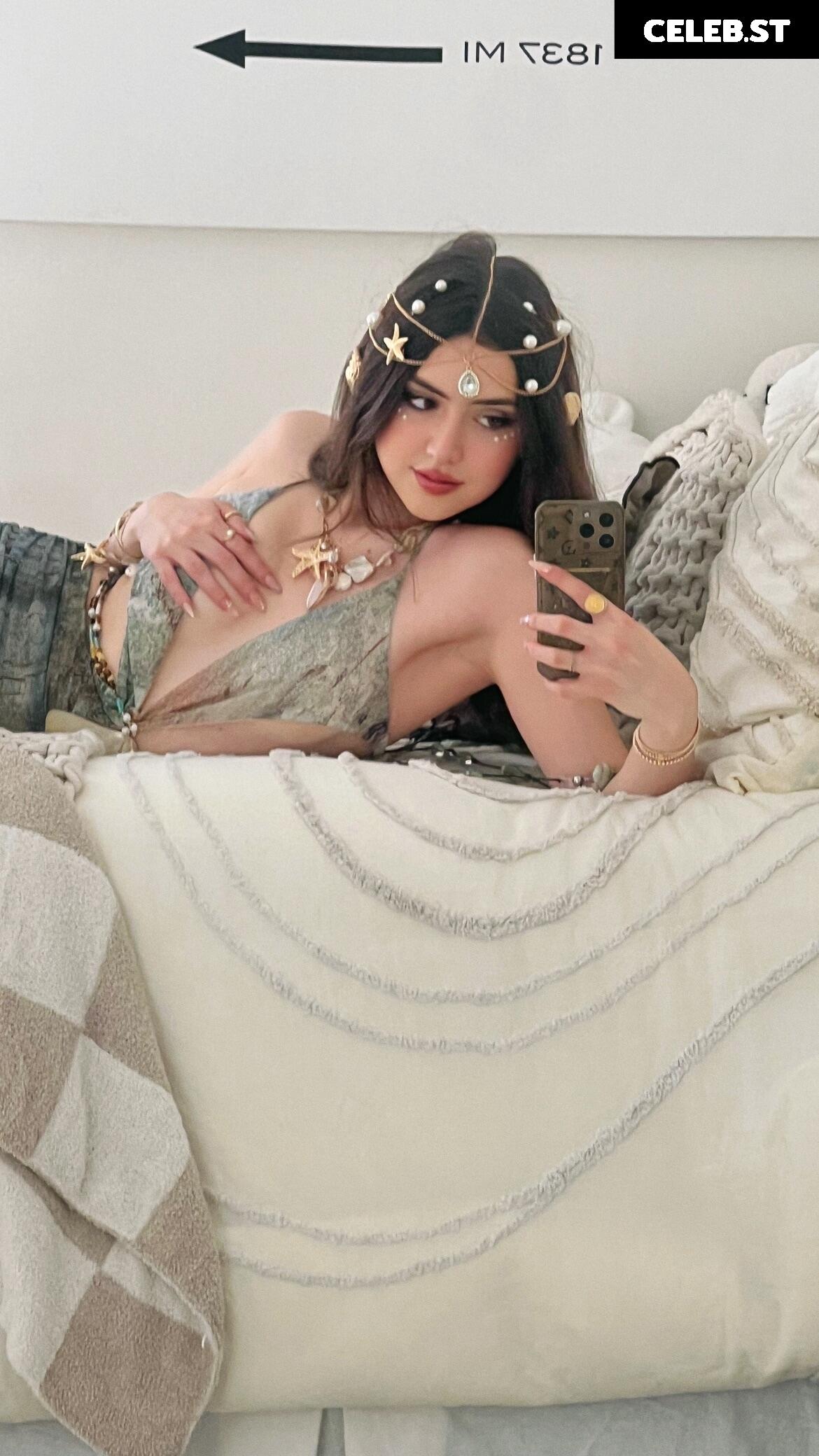 Sophie Silva │ notsophiesilva │ _sophiesilva_ Image 10663624