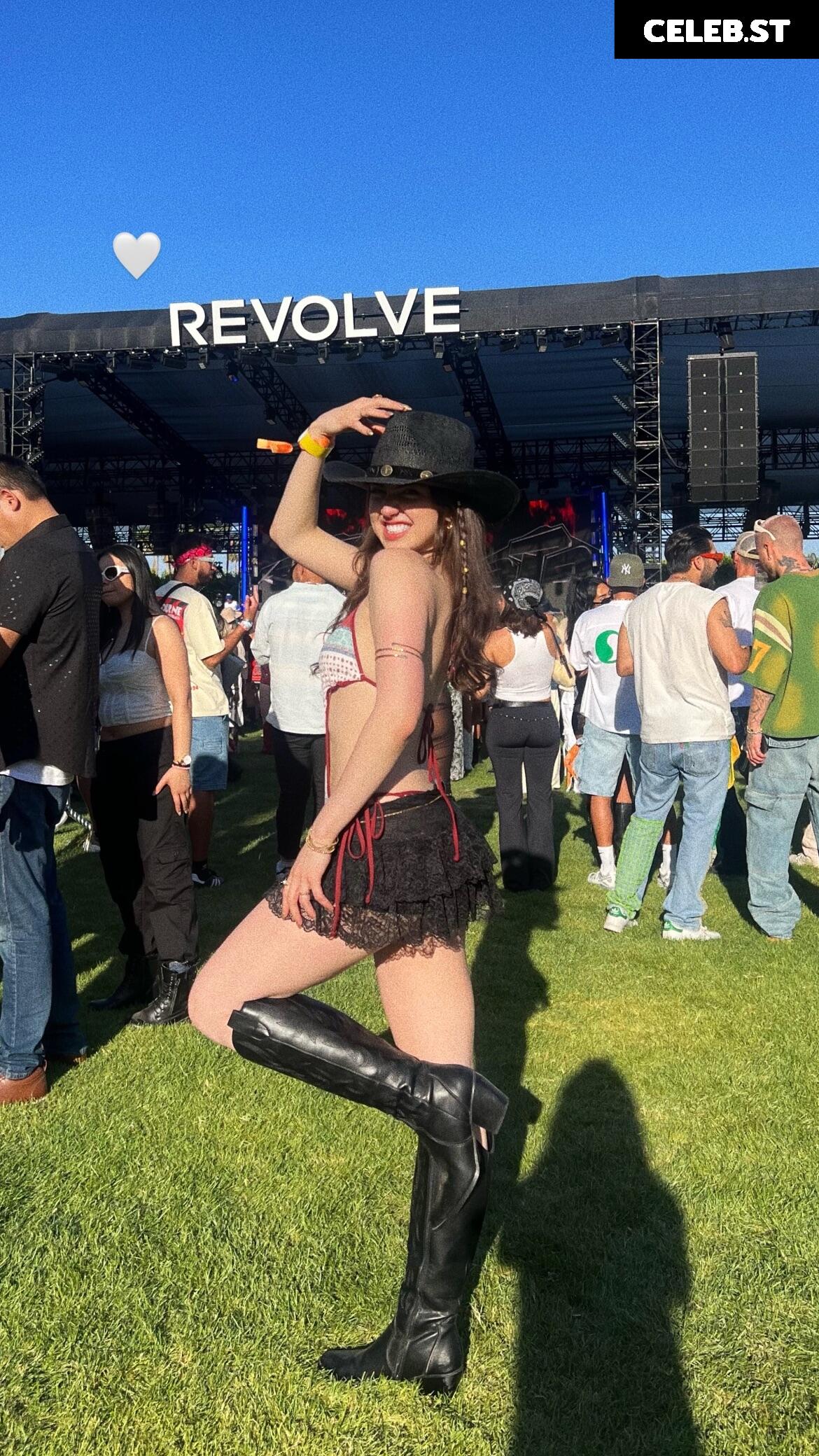 Sophie Silva │ notsophiesilva │ _sophiesilva_ Image 10663632