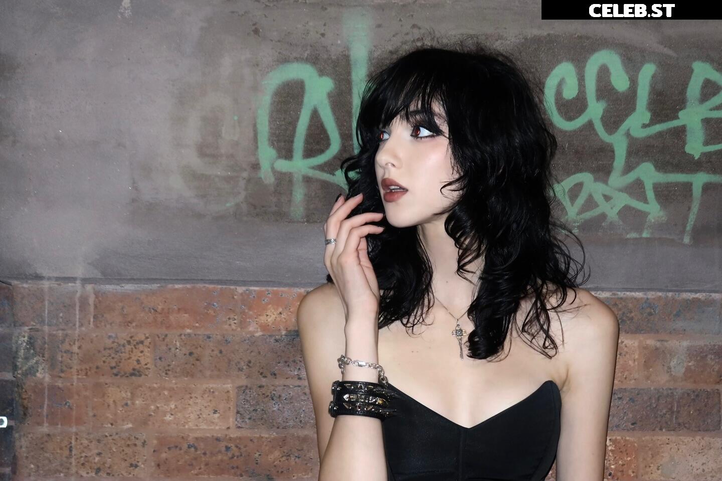 Rachel Chaleff / rachelchaleff / svvvn Image 10662114
