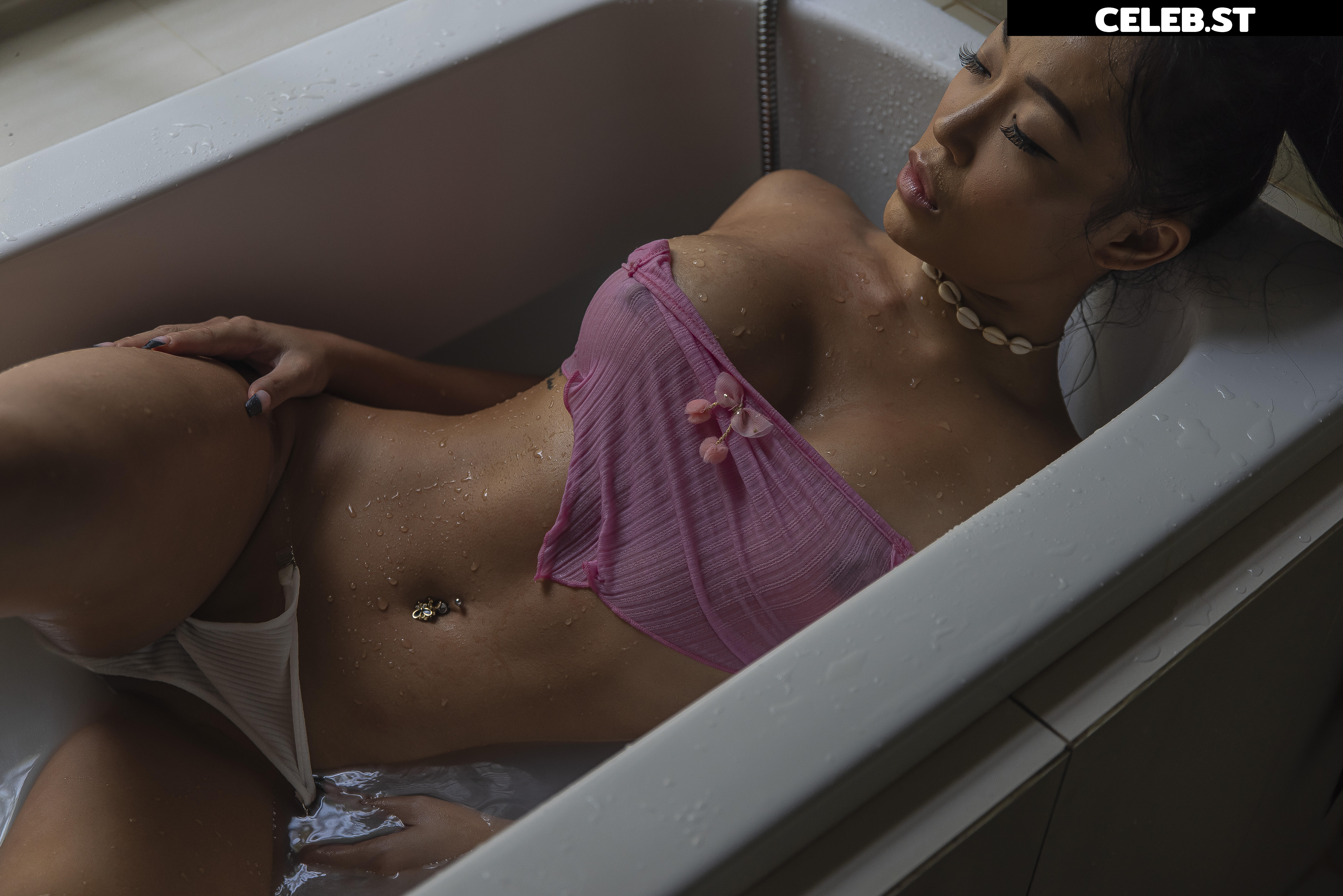 Rebecca Chen Image 10678167