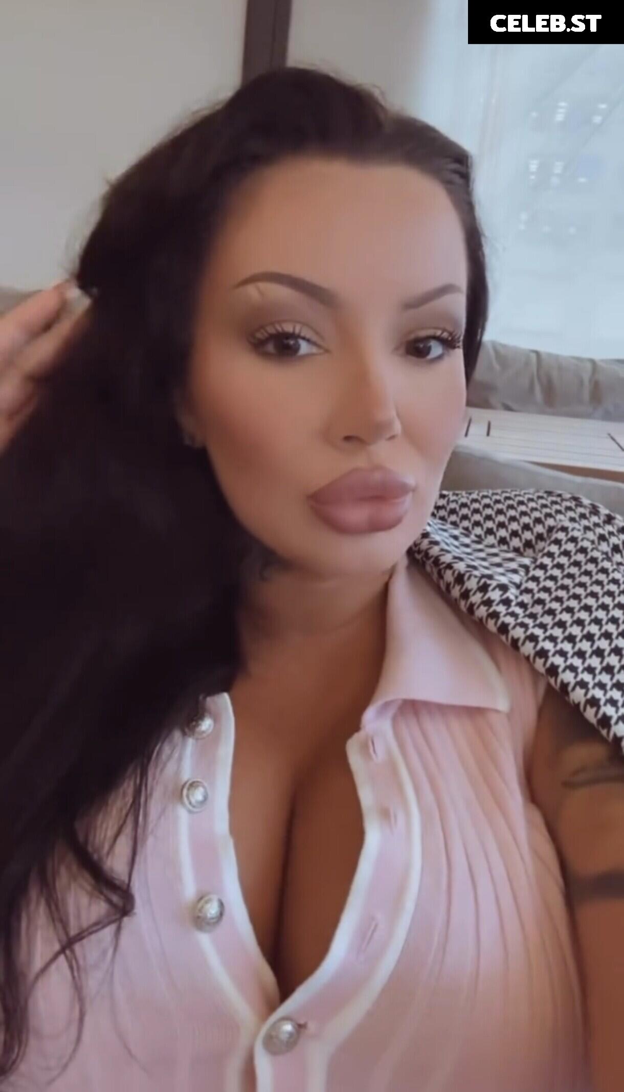 Kristina Karieva Image 10675979