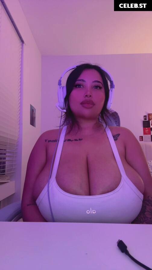 Tania ramos / Misstaniaramos / taniaramos Image 10674283