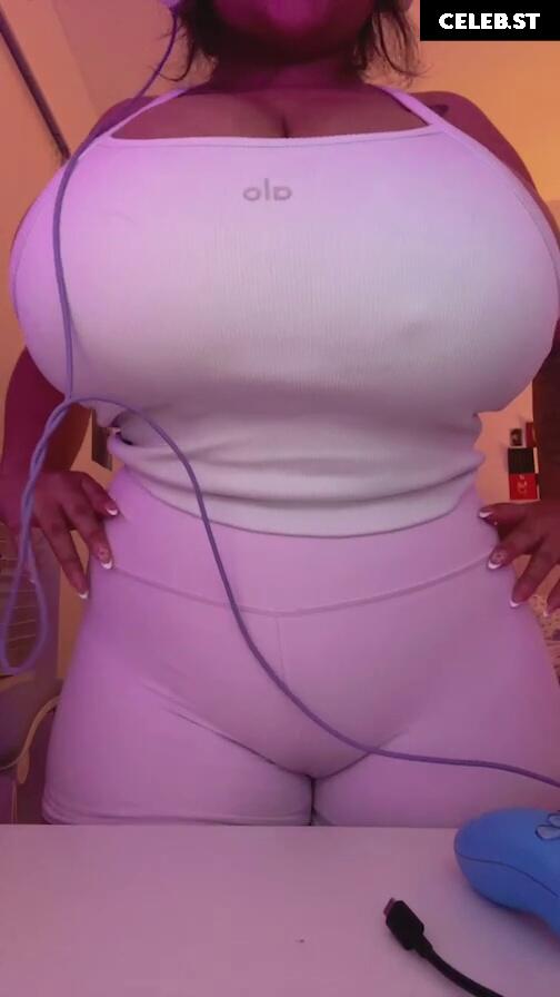 Tania ramos / Misstaniaramos / taniaramos Image 10674264