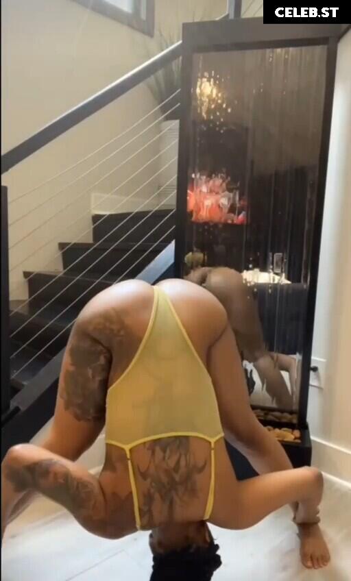 Mizz Twerksum Image 10677248