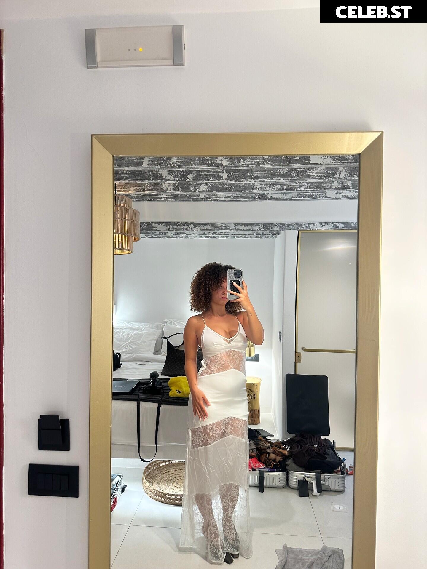Lena Situations / Lena Mahfouf Image 10676681