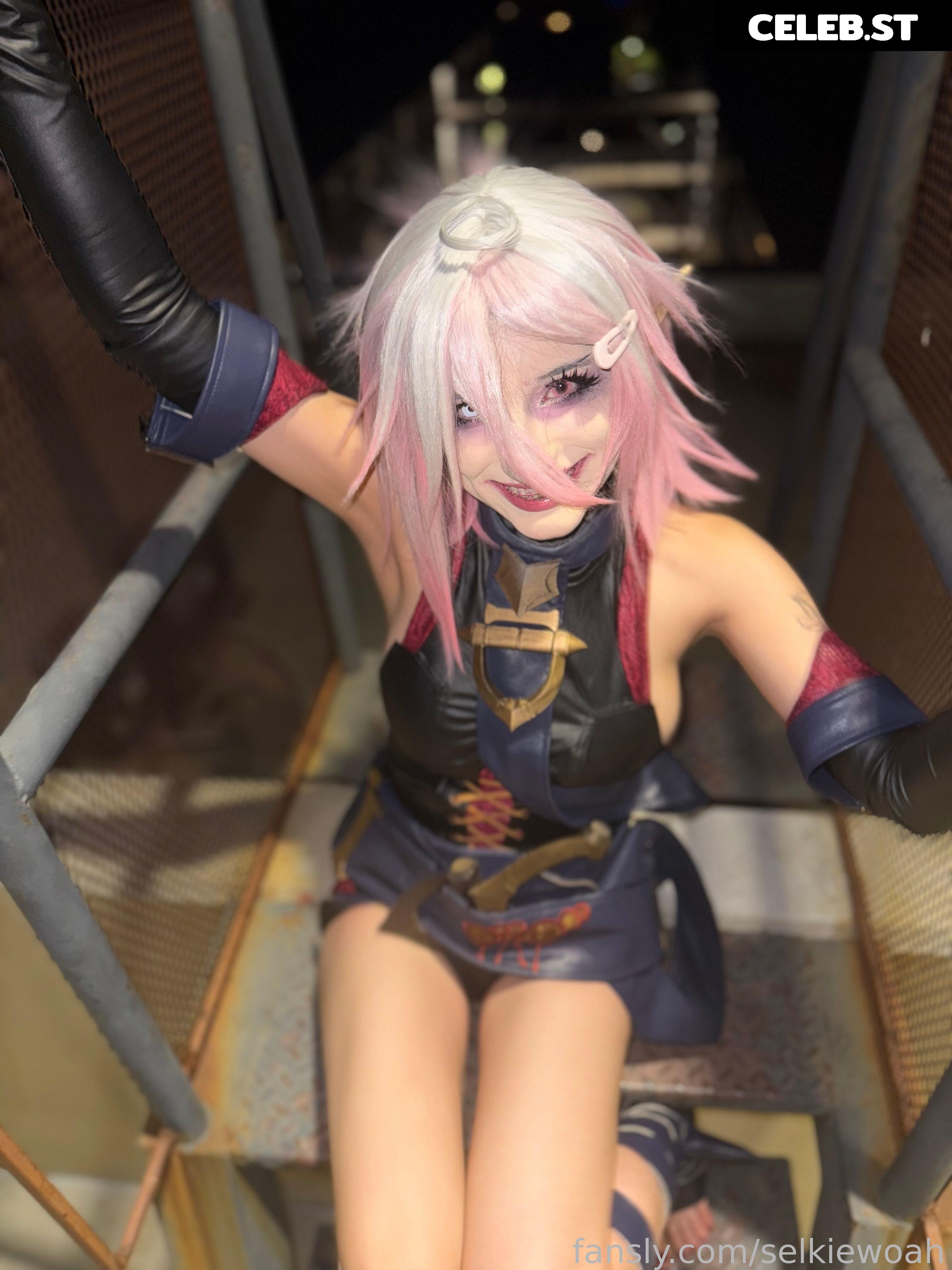 selkiewoah Image 10670672