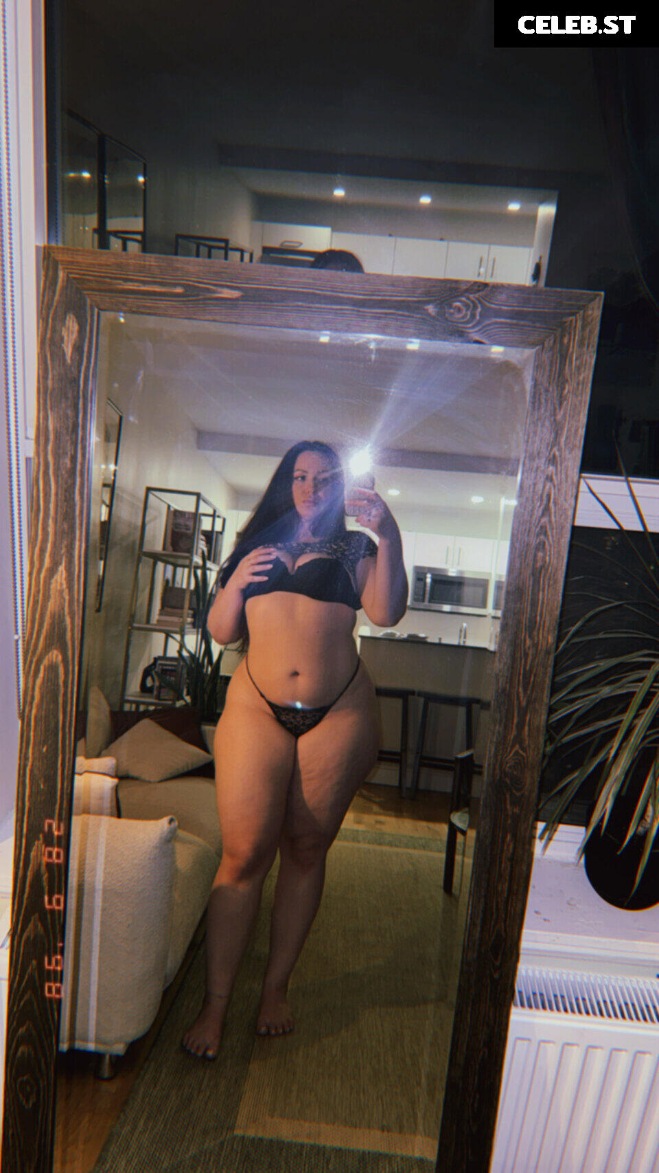 Anja Dee Image 10673555