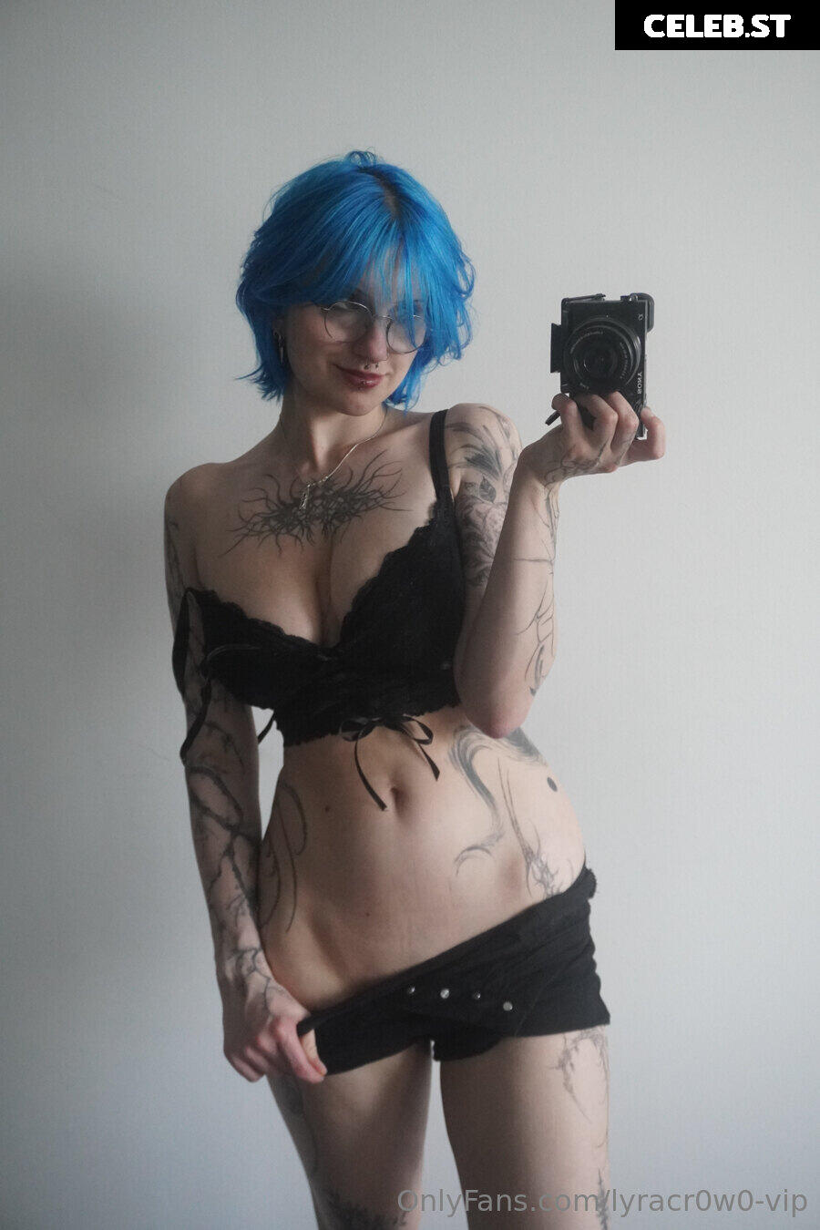 Lyra Crow | lyracr0w0 Image 10640360