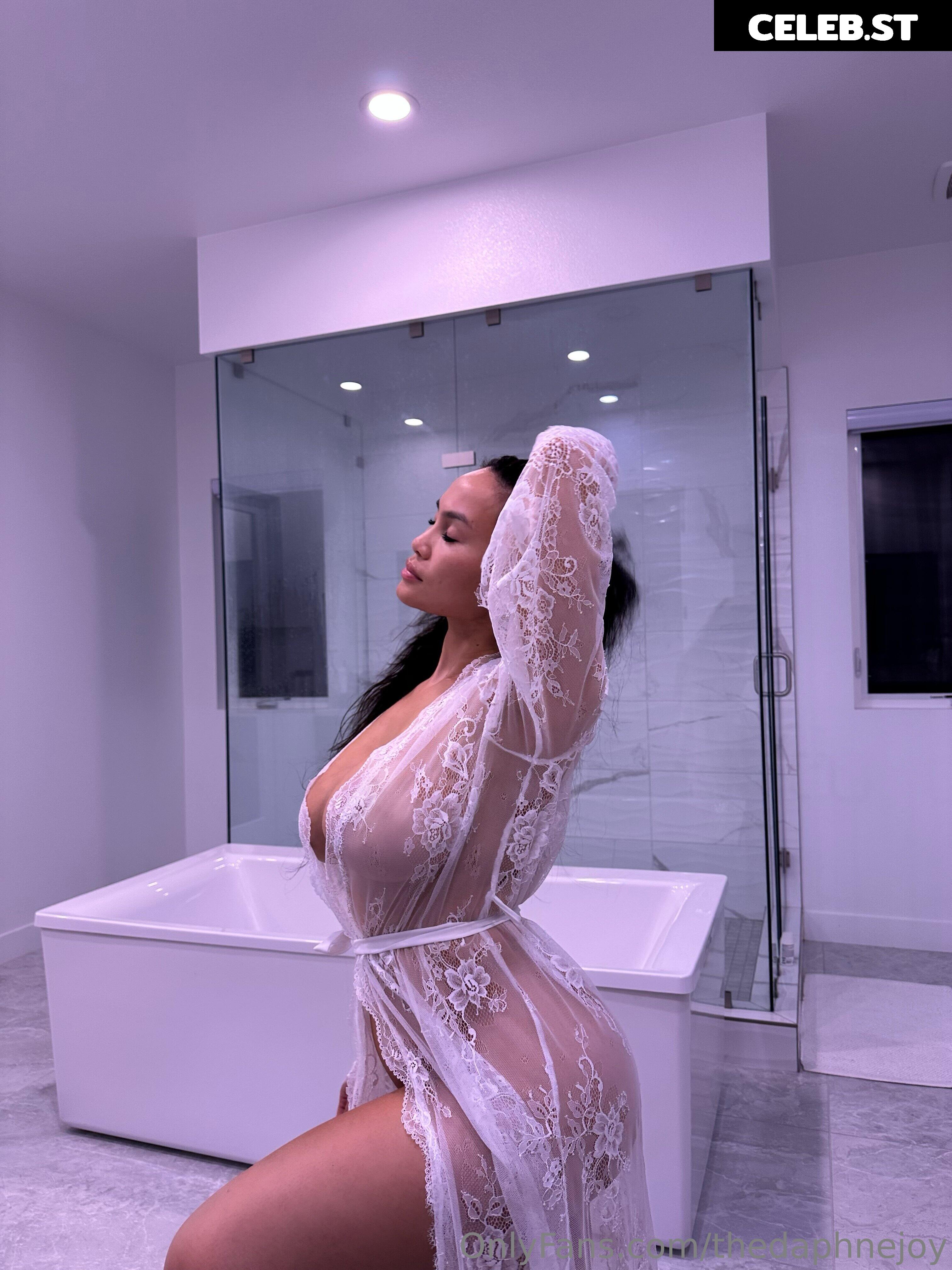 DaphneJoy Image 10643021