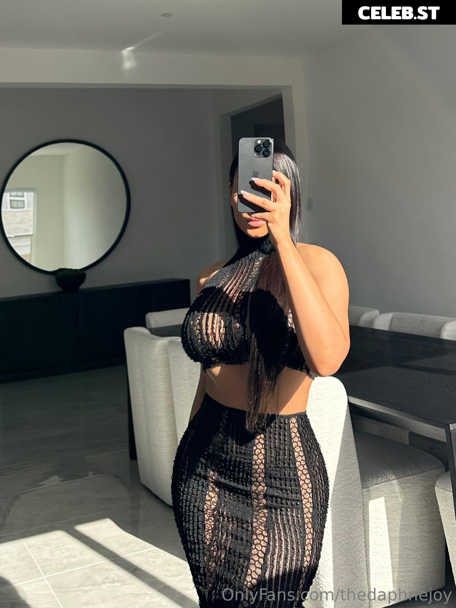 DaphneJoy Image 10642983