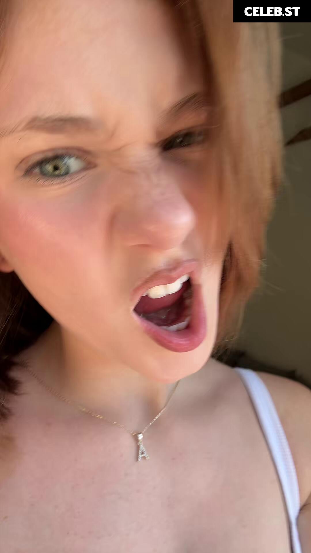 Lily Brooks O’Briant Image 10618944