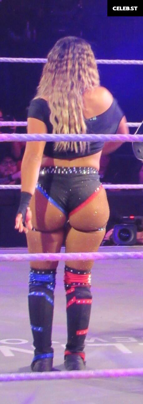 Valerie Loureda | Lola Vice Image 10618692