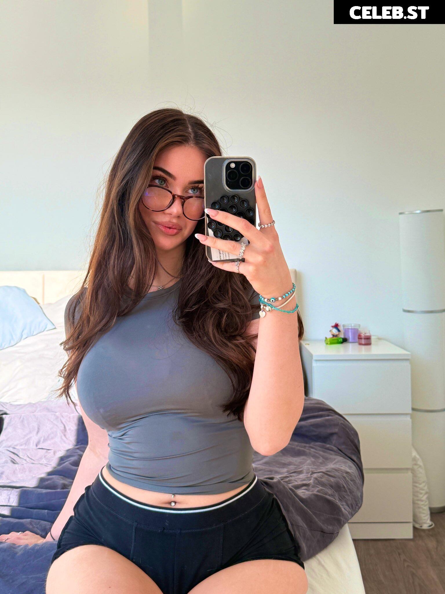 Fayesxh Image 10614586