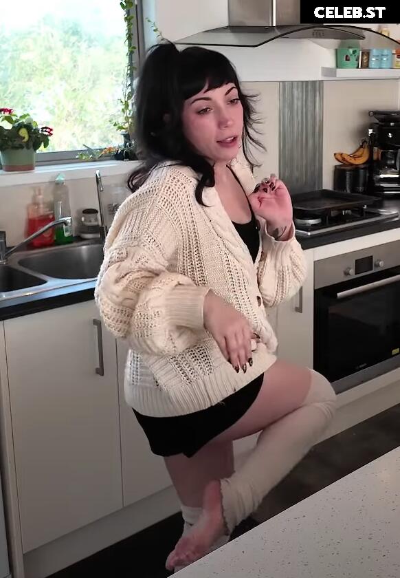 Layna lazar Image 10614768