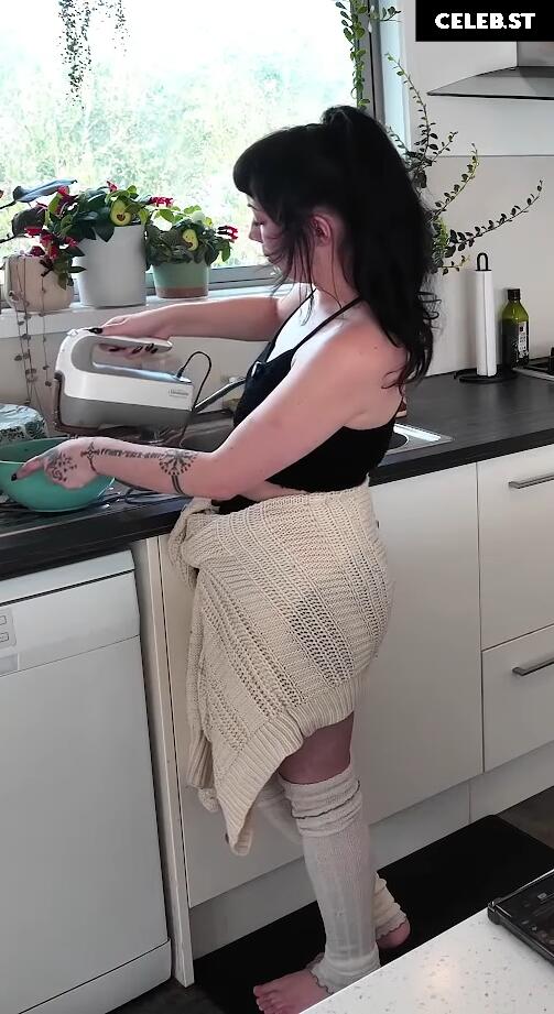 Layna lazar Image 10614770
