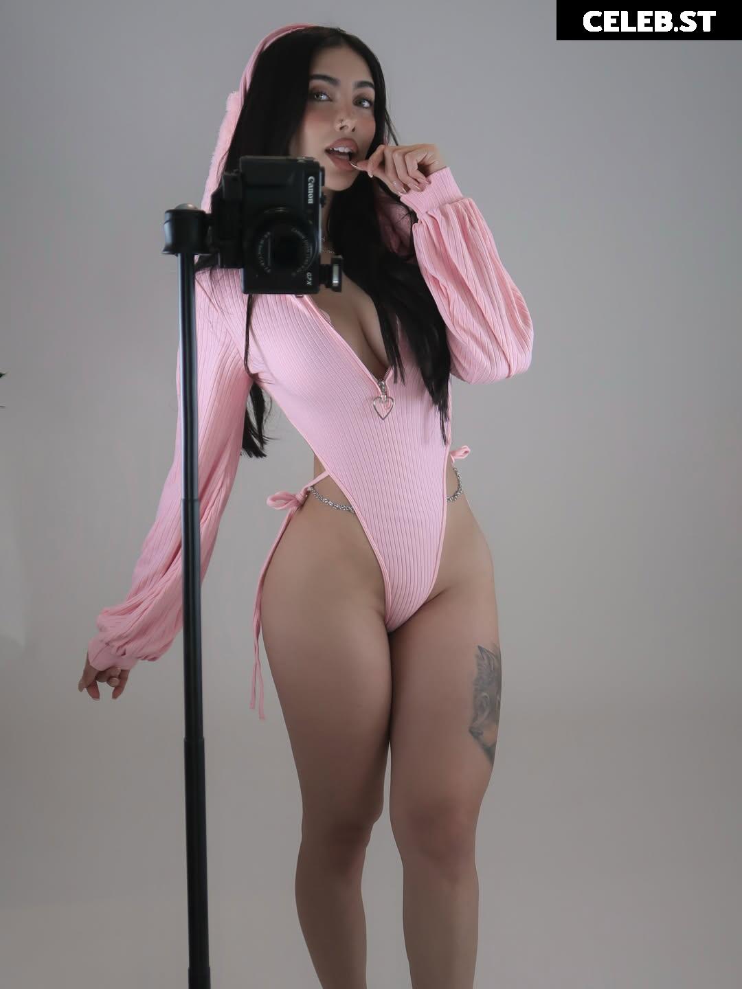 Rose Zara/cupofchaiii Image 10614199