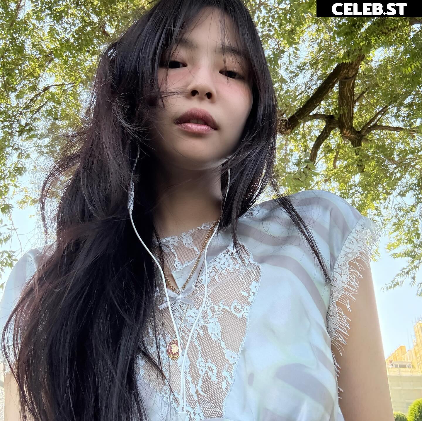 Jennie | BLΛƆKPIИK (Blackpink) Image 10617093