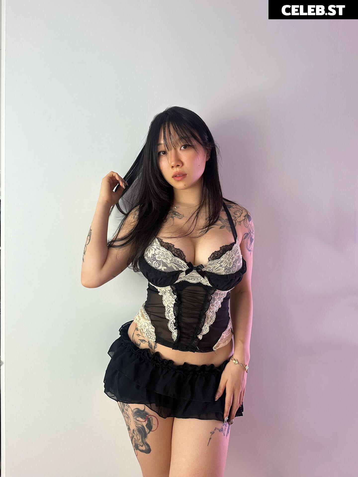 Leesherwhy Image 10612193