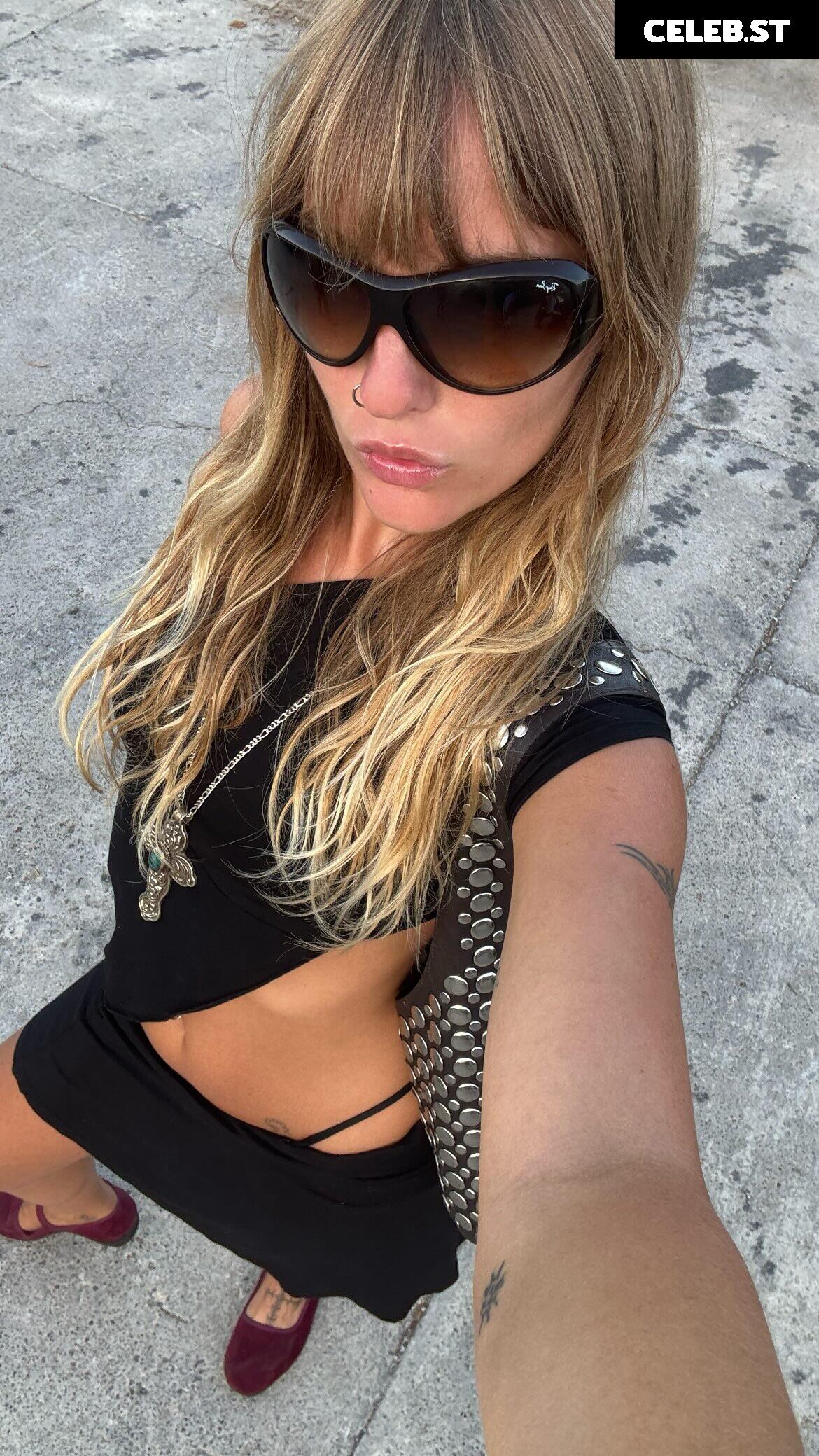 Victoria De Angelis (Maneskin bassist) Image 10619425