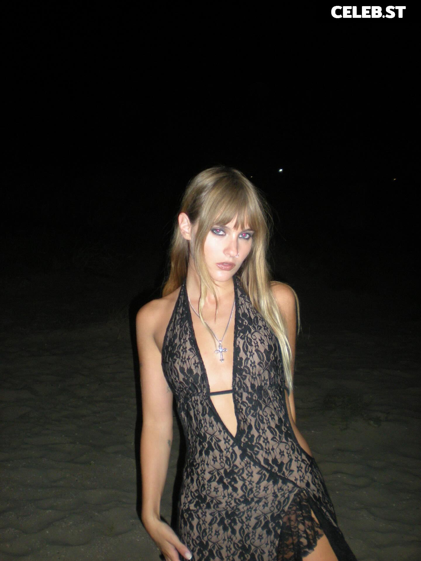 Victoria De Angelis (Maneskin bassist) Image 10619435