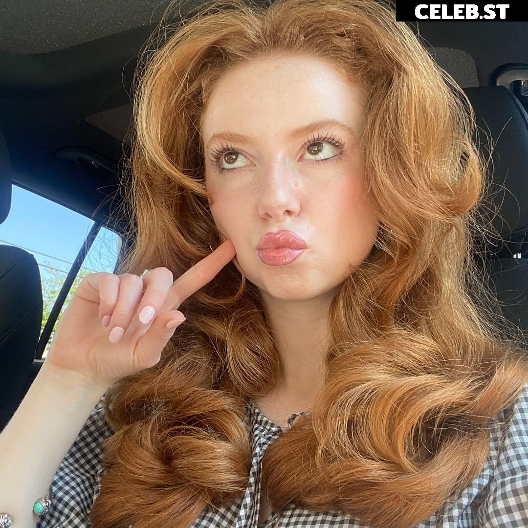 Francesca Capaldi (18) Image 10619000