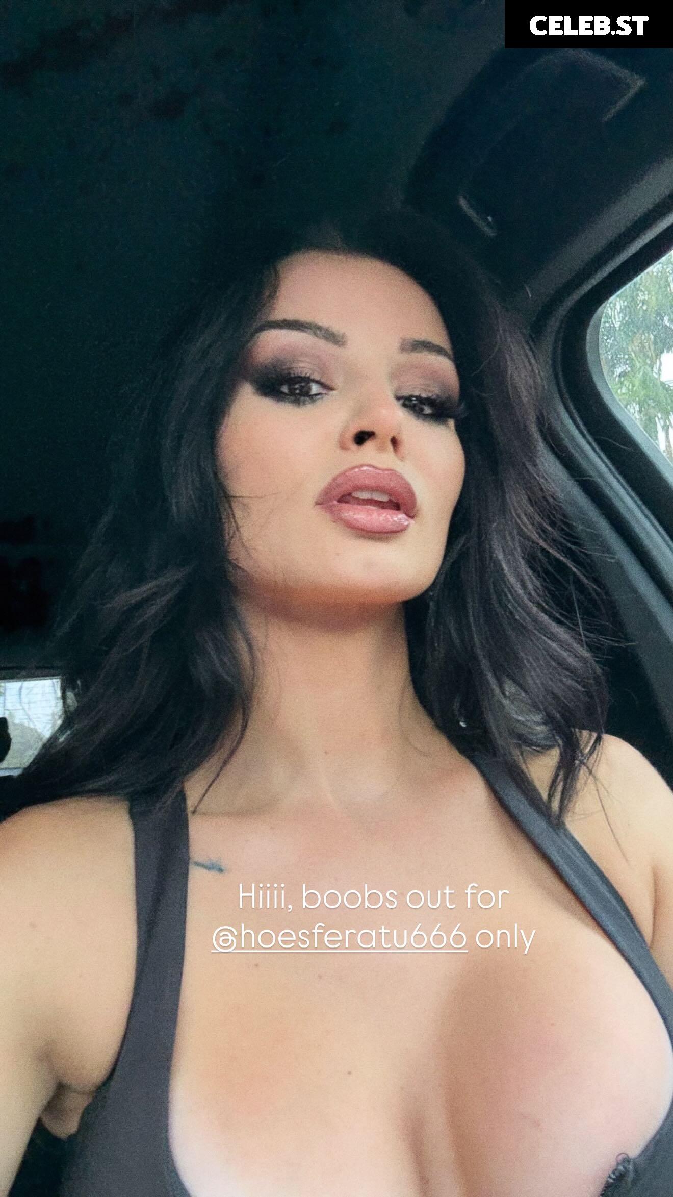 WWE's Paige / Saraya Bevis Image 10619284