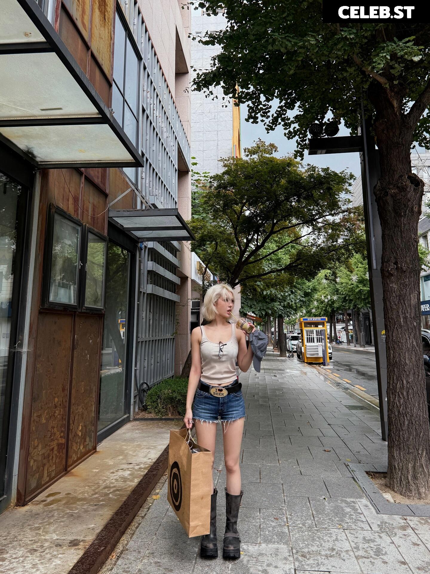 Jeon Somi/ENNIK SOMI Image 10621823
