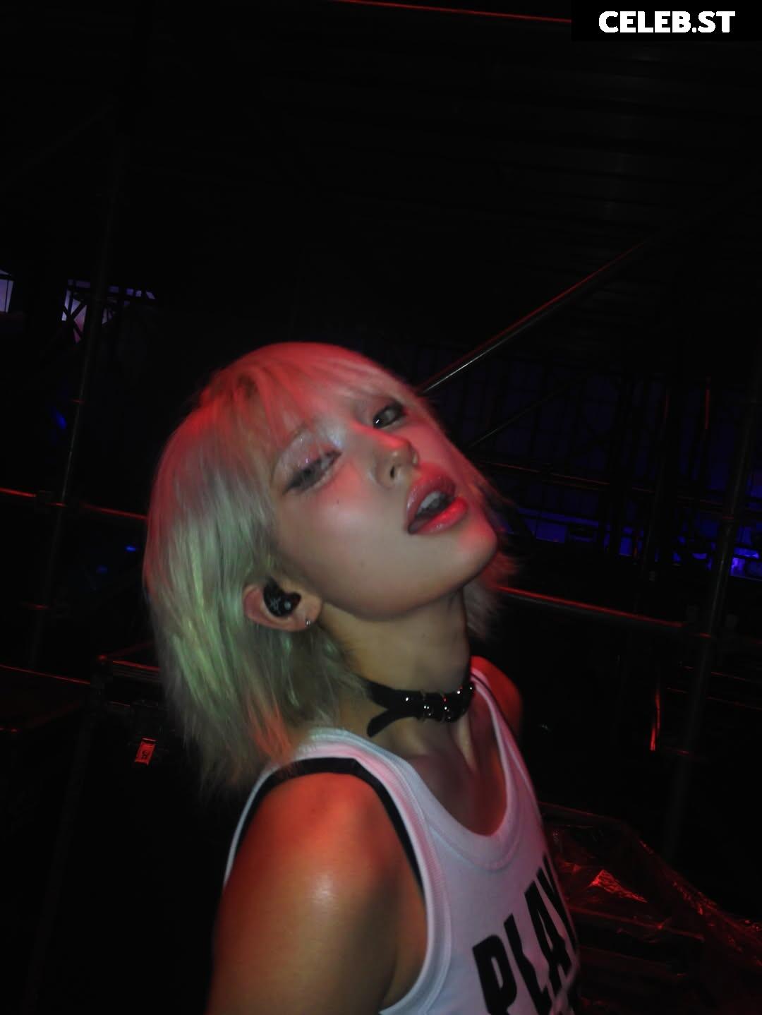 Jeon Somi/ENNIK SOMI Image 10621814
