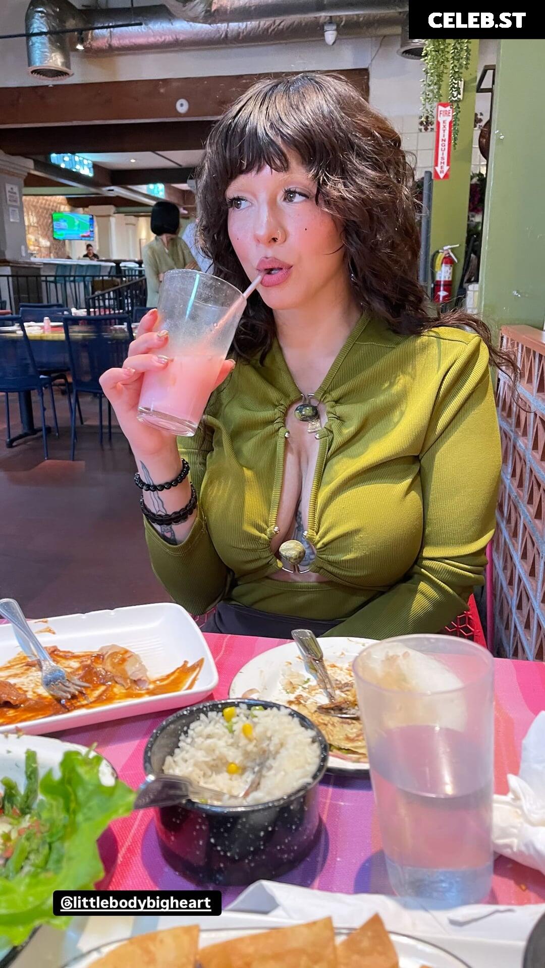 Melanie Martinez Image 10621411