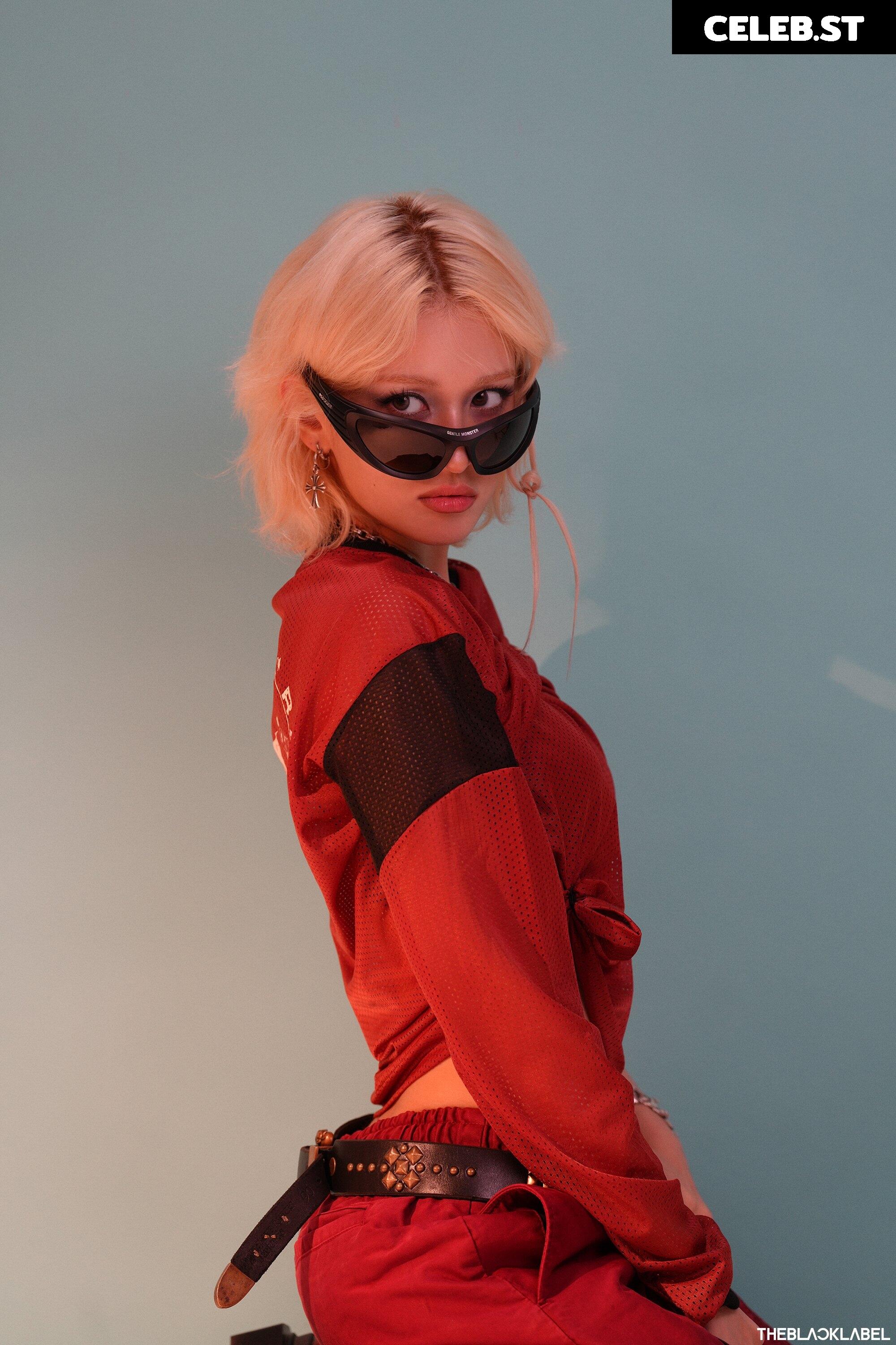 Jeon Somi/ENNIK SOMI Image 10621764