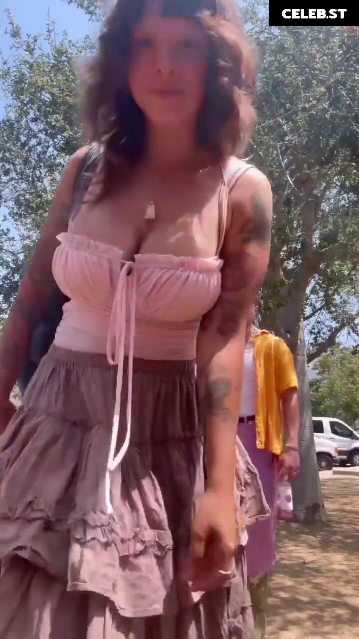 Melanie Martinez Image 10621391