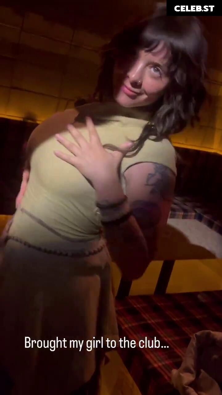 Melanie Martinez Image 10621396