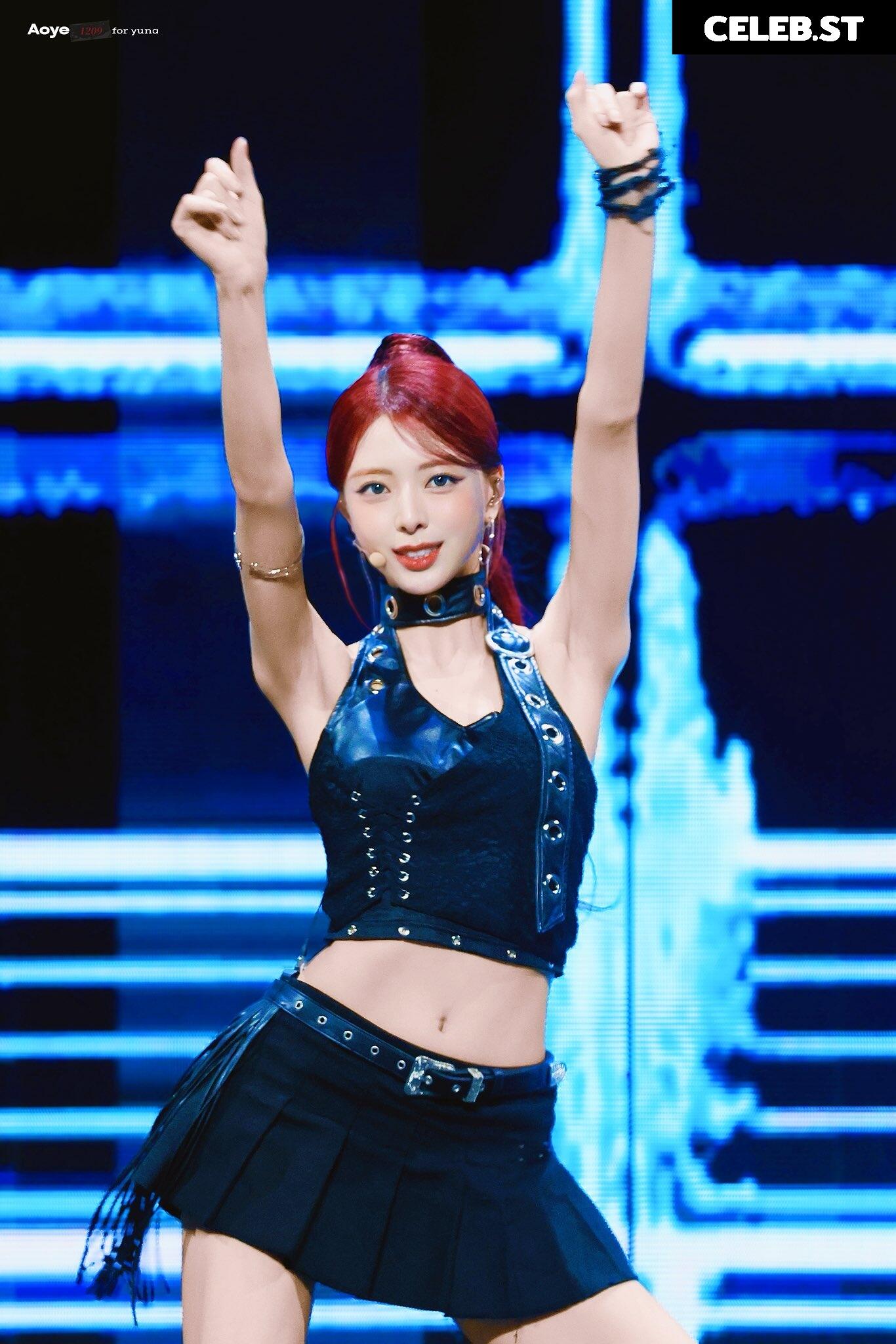 Yuna - ITZY (유나, Shin Yu Na) Image 10621308