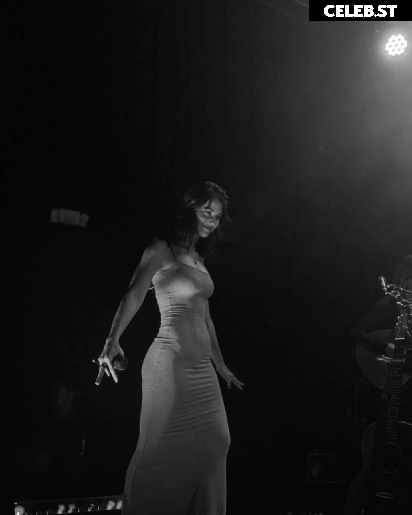 Gracie Abrams Image 10620895