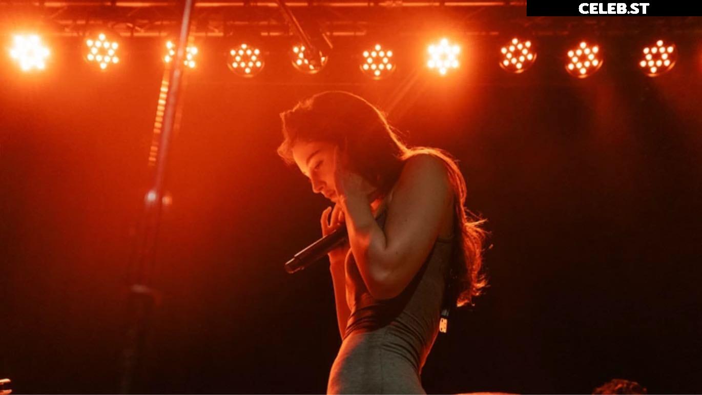 Gracie Abrams Image 10620886