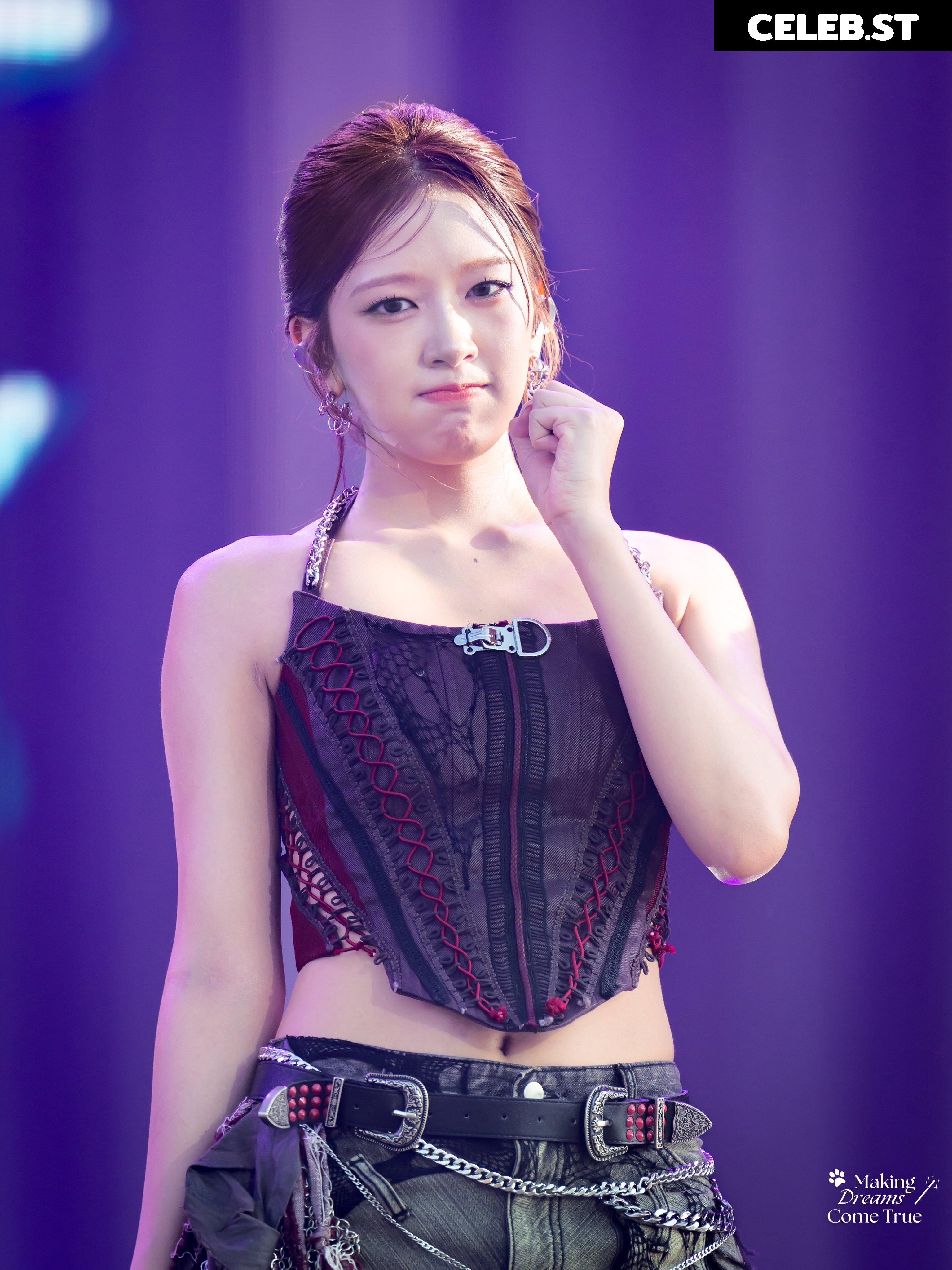 An Yujin 안유진 | (An) IVE Image 10620802