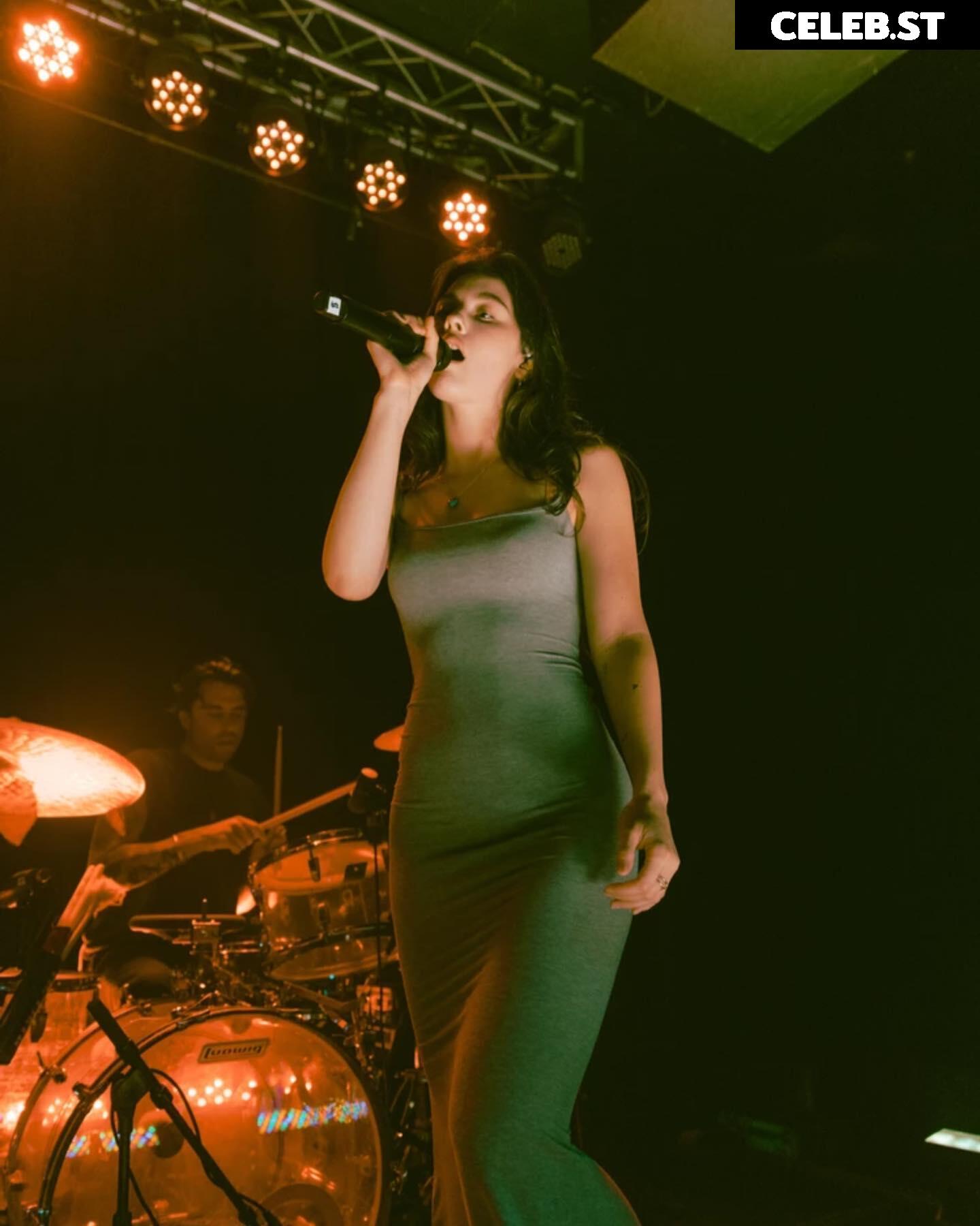 Gracie Abrams Image 10620831