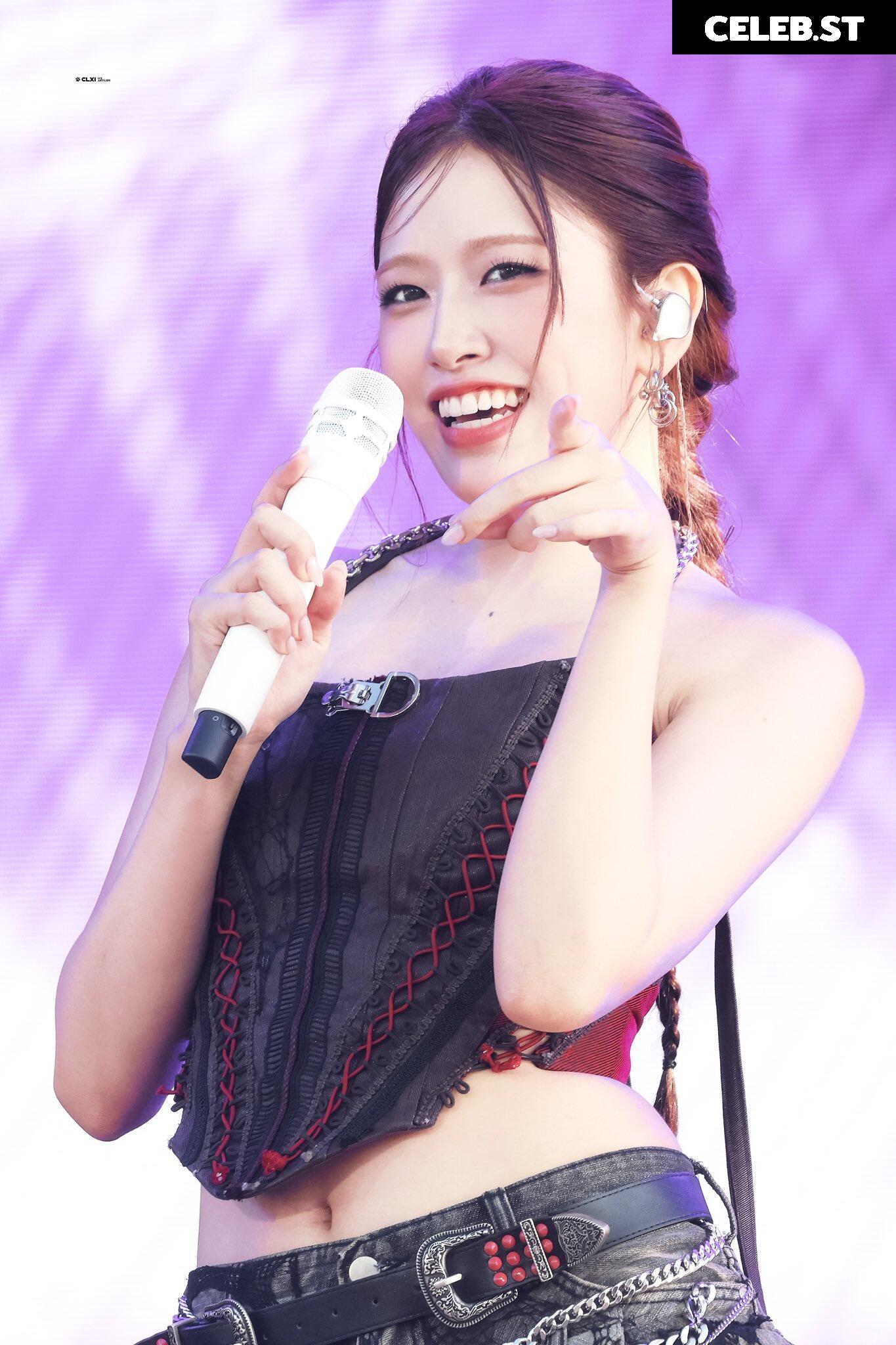 An Yujin 안유진 | (An) IVE Image 10620834