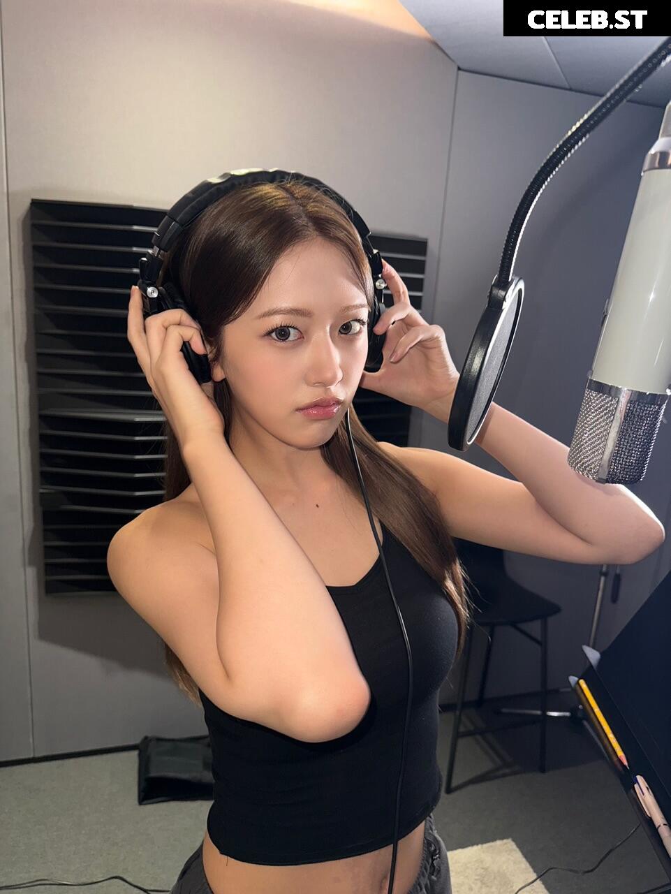 An Yujin 안유진 | (An) IVE Image 10620743