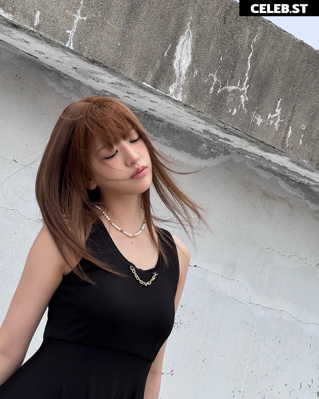 An Yujin 안유진 | (An) IVE Image 10620778