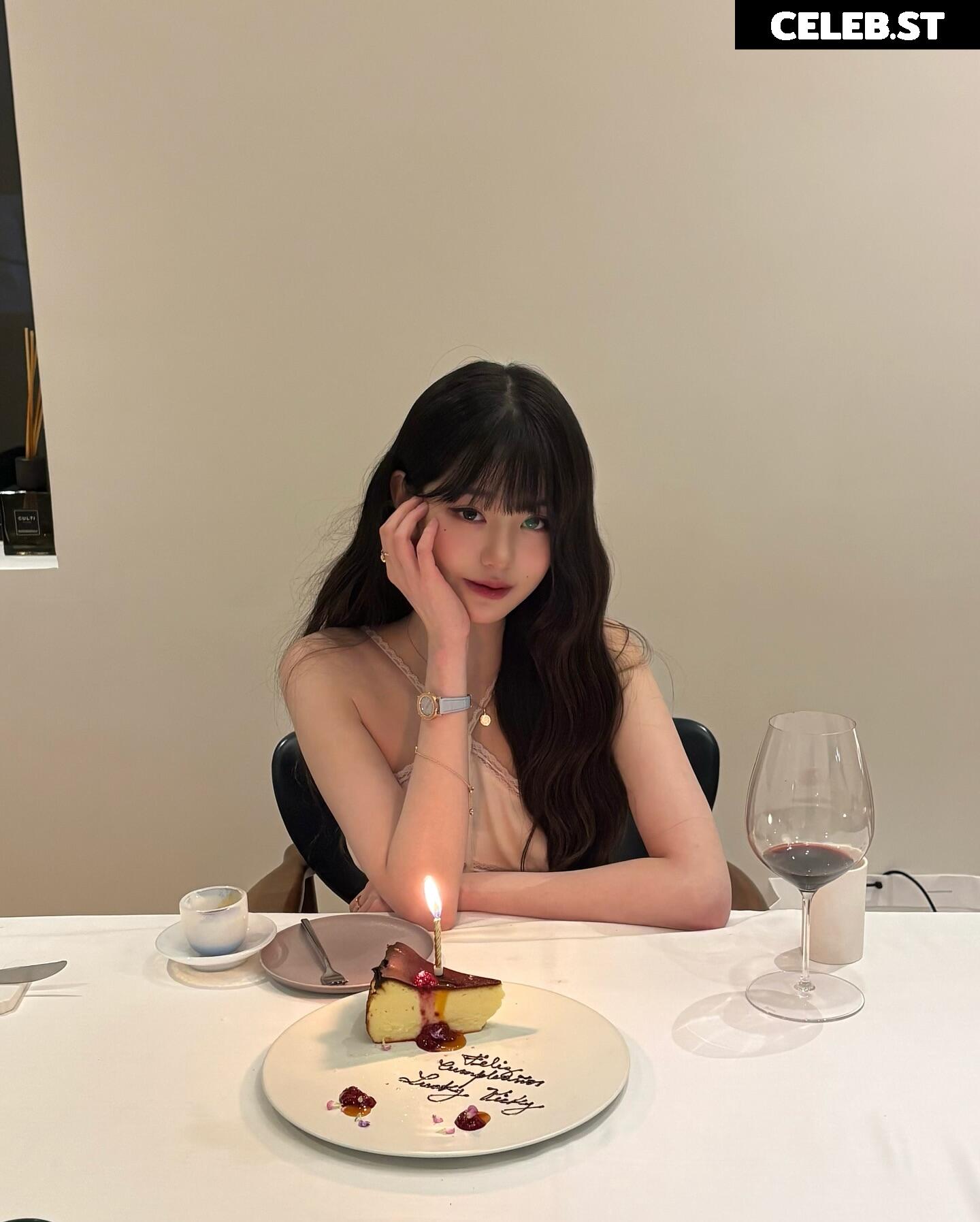 Jang Won-young / 장원영 WONYOUNG Image 10620391